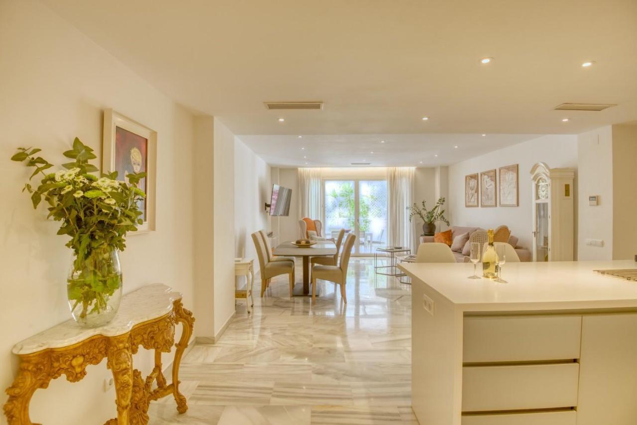 Apartamento Playas Del Duque, Puerto Banus, Golf .Playa Y Compras Marbella Exterior foto